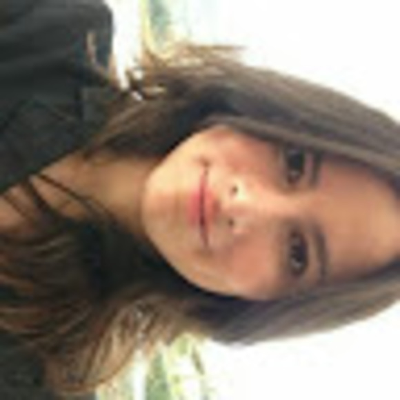 Meet your Posher, Esmeralda - Picture 1 of 1